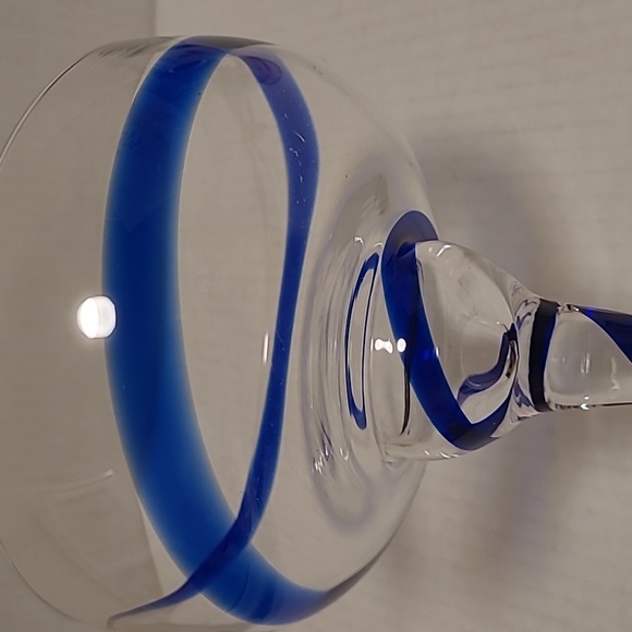 Set of 4 Mouth-blown Margarita Cocktail Glasses - Picture 11 of 16